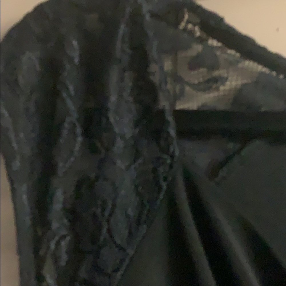 Blouse - Picture 3 of 6